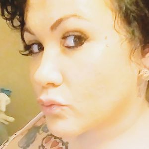 Meet your Posher, Nikki